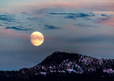 Moonrise - Bonnington Range